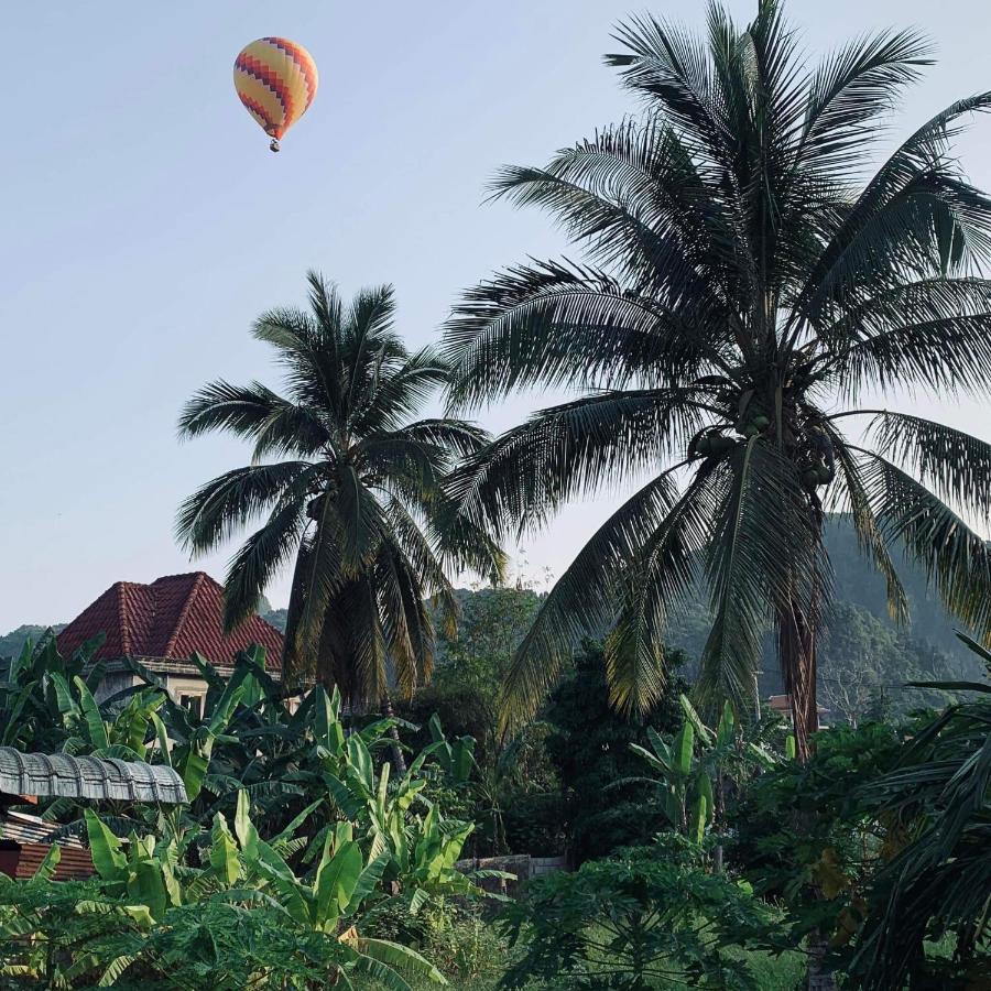 Vang Vieng Bungalows Exteriör bild